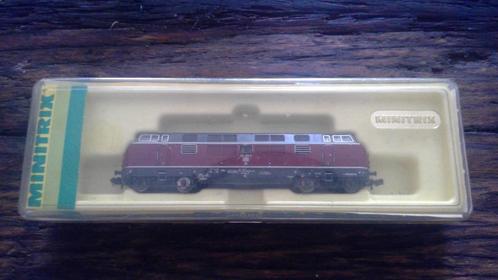 Dieselloc BR221 DB minitrix in ovp, Hobby en Vrije tijd, Modeltreinen | N-Spoor, Gebruikt, Locomotief, Gelijkstroom, Trix, Analoog