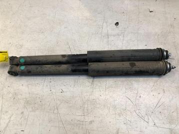 Schokdemper set van een Toyota Yaris beschikbaar voor biedingen