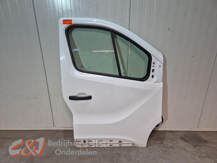 Portier 4Deurs rechts-voor van een Renault Trafic (DV369), Gebruikt, -, -, Ophalen of Verzenden