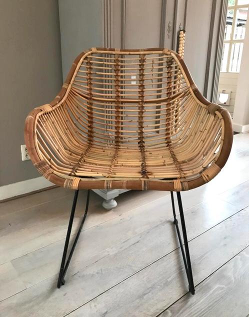 4 rotan rieten eetkamerstoelen stoelen zwarte poot, Huis en Inrichting, Stoelen, Nieuw, Vier, Bruin, Ophalen