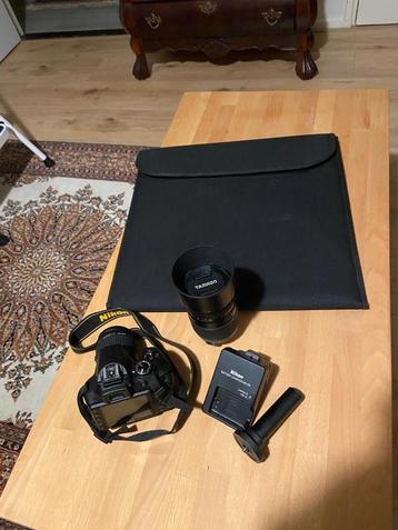 Fototoestel d3300 reflexcamera met  Tamron lens 700-300mm beschikbaar voor biedingen