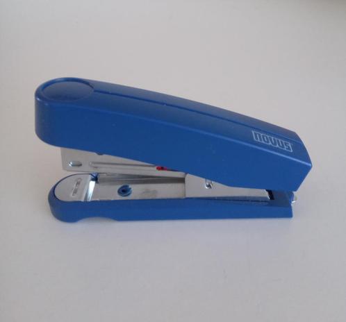 Novus klein nietmachientje, Diversen, Bureau-accessoires, Zo goed als nieuw, Verzenden