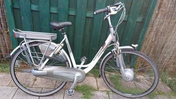 Gazelle Dames fiets 28"  D54.  7 versnellingen Z.g.a.n  beschikbaar voor biedingen