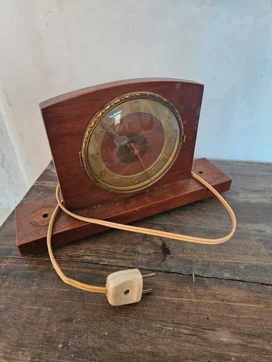 Vintage Jakob Palmtag Elektrische Tafelklok – Werkend, Antiek en Kunst, Antiek | Klokken, Ophalen of Verzenden