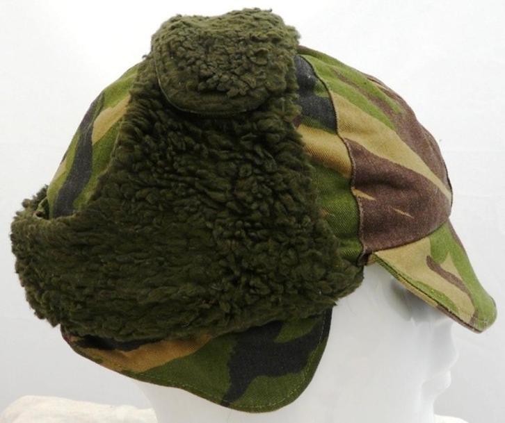 Pet / Muts Veld, Bontgevoerd, Winter, maat 58, KL, 1990s.(4), Verzamelen, Militaria | Algemeen, Landmacht, Kleding of Schoenen