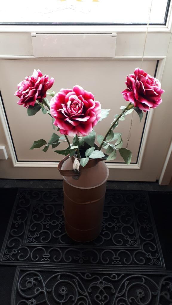Kunst bloemen rozen  Decoratie roos rood, Huis en Inrichting, Woonaccessoires | Kunstplanten en Kunstbloemen, Nieuw, Binnen, Ophalen of Verzenden