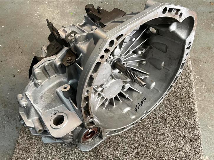 Gereviseerde versnellingsbak Renault Traffic PF6, Auto-onderdelen, Transmissie en Toebehoren, Renault, Ophalen