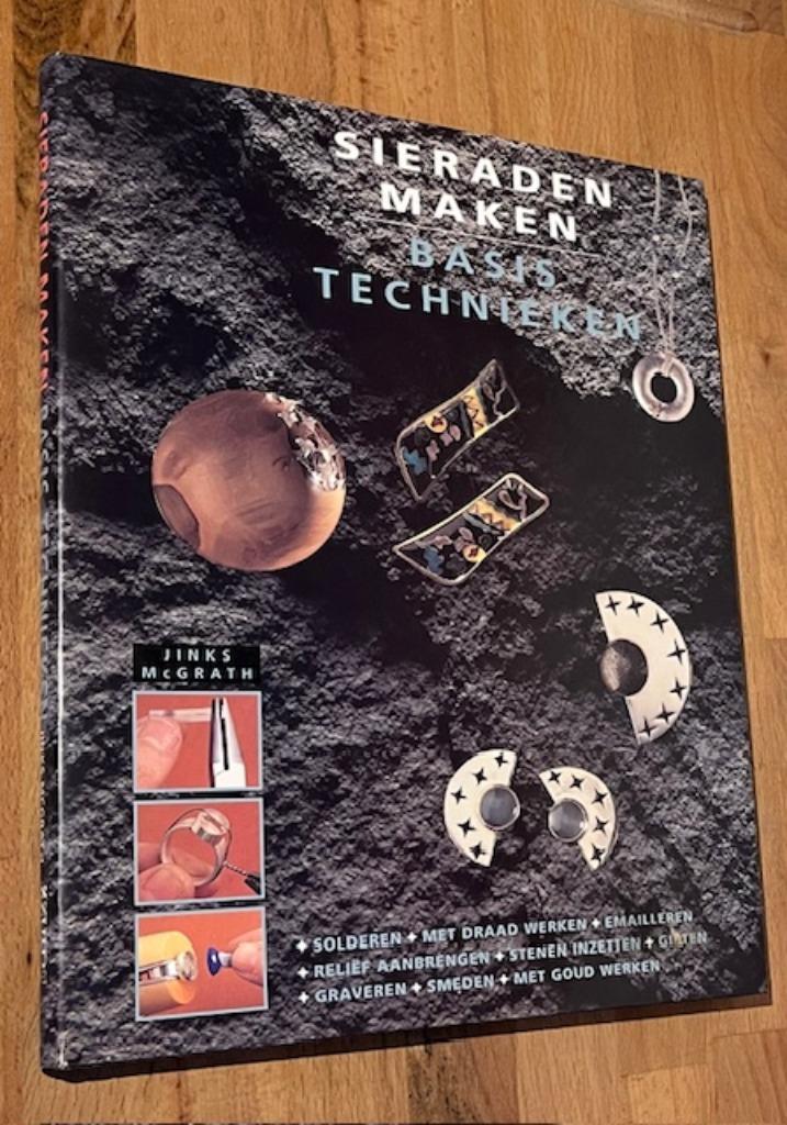 Jinks McGrath. Sieraden maken. Basistechnieken. ZuidBP. 1995, Boeken, Hobby en Vrije tijd, Zo goed als nieuw, Overige onderwerpen