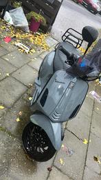 Vespa Snorfiets Nieuwstaat + Extra's!, Fietsen en Brommers, Ophalen of Verzenden, Zo goed als nieuw, Overige typen, Vespa
