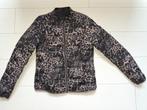 dames jas 2 bizzy maat XS zgan ( tussendoor jas ), Kleding | Dames, Ophalen of Verzenden, Zo goed als nieuw, Maat 34 (XS) of kleiner