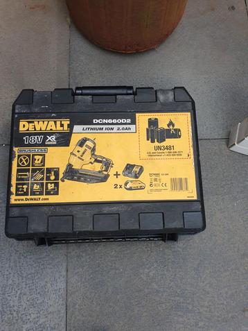 Dewalt  DCN660D2 AFTIMMERTACKER. beschikbaar voor biedingen