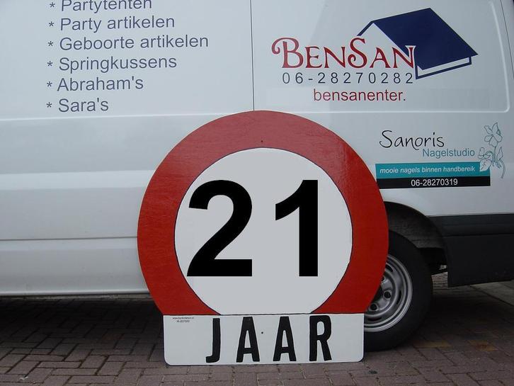 Verjaardag bord 21 jaar verjaardag bord huren bensan enter, Hobby en Vrije tijd, Feestartikelen | Verhuur, Zo goed als nieuw, Verjaardag