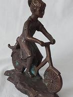 Beeldje Brons ( meisje op fiets ), Ophalen of Verzenden, Brons