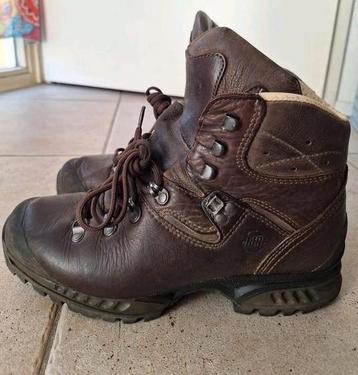 Hanwag berg- en wandelschoenen mt42, zool uitstekende staat beschikbaar voor biedingen