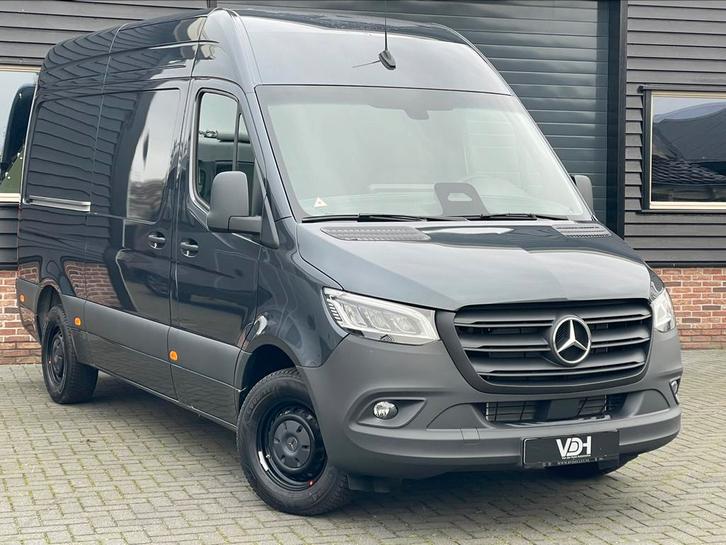 Mercedes Benz Sprinter 319 CDI BPM VRIJ !! 190 pk L2 RWD PRO, Auto's, Bestelauto's, Bedrijf, ABS, Achteruitrijcamera, Airbags