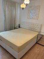 Mooie nette boxspring met opbergruimte, Huis en Inrichting, Slaapkamer | Boxsprings, Ophalen of Verzenden, Zo goed als nieuw, Tweepersoons