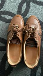 Brown and black stripes shoe , size 41, Ophalen, Zo goed als nieuw, Bruin