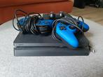PlayStation 4 met drie controllers, Ophalen of Verzenden, Zo goed als nieuw, Met 2 controllers, Original