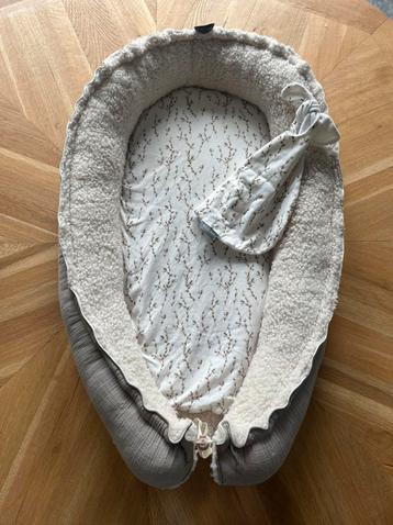 Baby nestje van Petit Juul beschikbaar voor biedingen