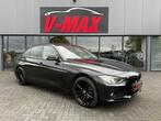 BMW 320i Upgrade Edition Origineel NL Xenon Navi Leder Cruis, Achterwielaandrijving, Euro 6, 4 cilinders, USB