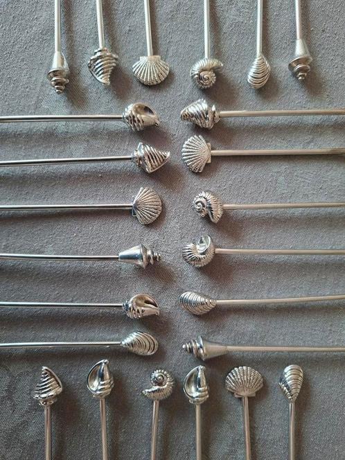 Schelpen bestek: 12 lepeltjes & 12 vorkjes, verzilverd., Antiek en Kunst, Antiek | Bestek, Ophalen of Verzenden