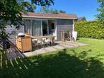 Bungalow/huis op ruim zonnig perceel in Friesland, Huizen en Kamers, Huizen te koop, 200 tot 500 m², Vrijstaande woning, 3 kamers