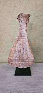 Gegraveerd scapula (schouderblad) met geometrische motieven, Antiek en Kunst, Kunst | Niet-Westerse kunst, Ophalen of Verzenden