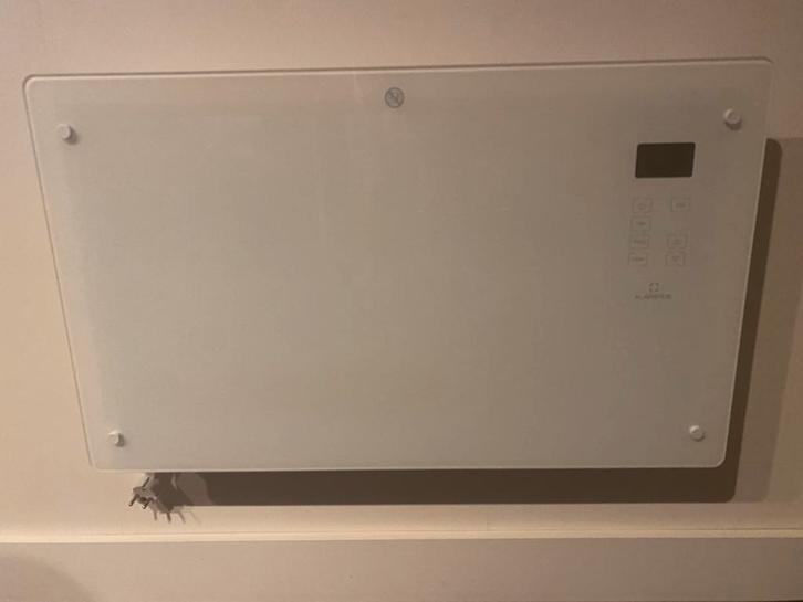 Klarstein elektrische radiator z.g.a.n., Doe-het-zelf en Verbouw, Verwarming en Radiatoren, Zo goed als nieuw, Radiator, 800 watt of meer