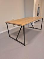 Massief eiken tafel met boomstam rand van 40mm, Ophalen, Gebruikt, 200 cm of meer, 50 tot 100 cm