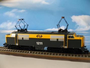 Trix 22328 NS 1211 DCC/SX met ESU loksound beschikbaar voor biedingen