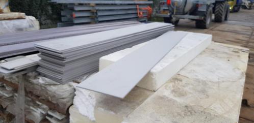 82 - Vezelcement planken/platen, Doe-het-zelf en Verbouw, Plinten en Afwerking, Gebruikt, Plinten, Overige materialen, 250 cm of meer