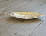 Vintage Quist verzilverde bladvormige schaal 25x7.5 cm, Overige materialen, Schaal, Ophalen of Verzenden, Zo goed als nieuw
