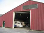 Caravanstalling in Mensingeweer, Caravans en Kamperen