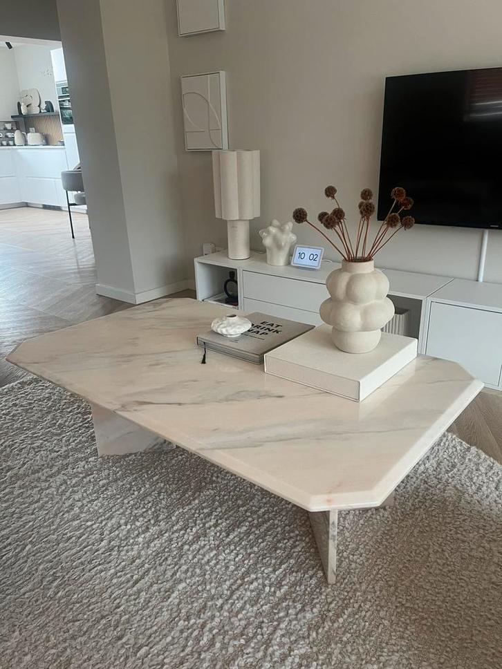 Beige marmeren salontafel, Huis en Inrichting, Tafels | Salontafels, Minder dan 50 cm, 50 tot 100 cm, 100 tot 150 cm, Rond, Ophalen