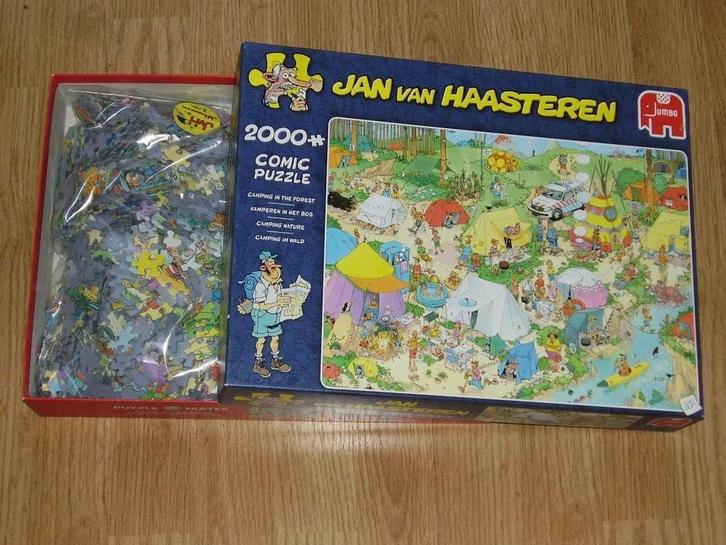 Jan van Haasteren - Kamperen In Het Bos - (2000 stuks), Hobby en Vrije tijd, Denksport en Puzzels, Zo goed als nieuw, Legpuzzel
