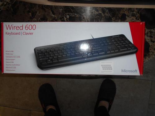 toetsenbord Microsoft, Computers en Software, Toetsenborden, Nieuw, Qwerty, Bedraad, Toetsenbord en muis-set, Ophalen