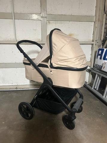 NIEUW! 3-IN-1 kinderwagen / buggy / maxicosi  beschikbaar voor biedingen