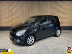 Opel Agila 1.2 Edition NL auto | Stoelverwarming | Trekhaak, Auto's, Voorwielaandrijving, Stof, 4 cilinders, 965 kg