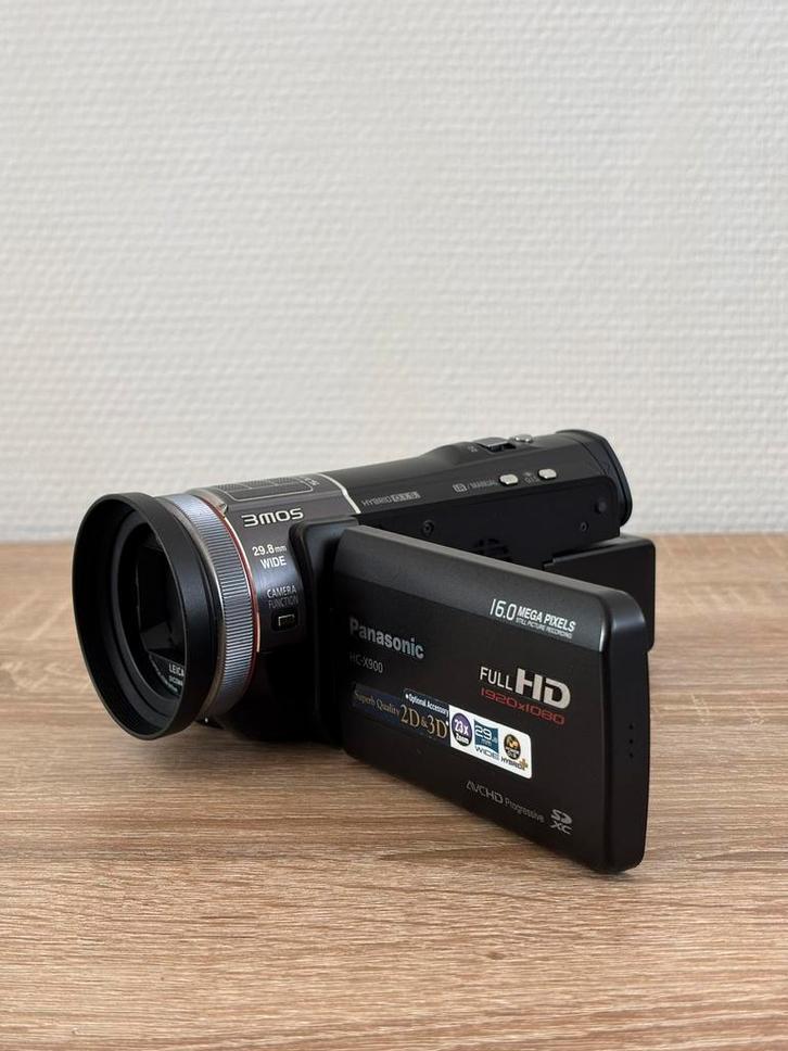 Panasonic HC-X900 (LEICA, Made in Japan) Full Kit, incl. mic, Audio, Tv en Foto, Videocamera's Digitaal, Zo goed als nieuw, Geheugenkaart