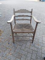 Retro armstoel rieten fauteuil vintage stoel, Huis en Inrichting, Ophalen, Gebruikt, 50 tot 75 cm