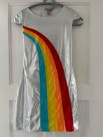 Super leuke nieuwe K3 regenboog jurkje!, Kinderen en Baby's, Carnavalskleding en Verkleedspullen, Ophalen, Nieuw, 146 t/m 152