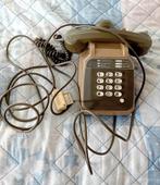 Vintage Franse telefoon met druktoetsen, Telecommunicatie, Vaste telefoons | Niet Draadloos, Gebruikt, Ophalen of Verzenden