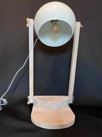 Leuke Retro space age bol lamp tafellamp design lamp, Huis en Inrichting, Lampen | Tafellampen, Ophalen of Verzenden