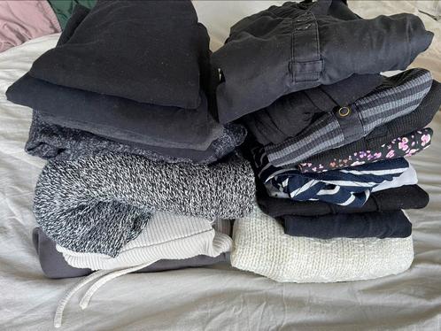 Pakket zwangerschapskleding en voedingstops, Kleding | Dames, Dames-kledingpakketten, Gedragen, Maat 38/40 (M), Ophalen of Verzenden