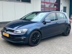 Volkswagen Golf 1.0 TSI DSG 5D 2016 Clima/Cruise/navi/PDC, Auto's, Zwart, Blauw, 23 km/l, Origineel Nederlands