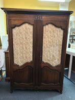 Antiek kastje met gordijnen, Antiek en Kunst, Antiek | Meubels | Kasten, Ophalen
