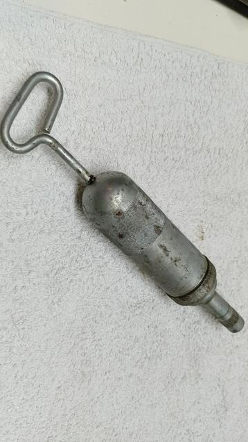 Vintage Alemite vetspuit – Hydraulic Gun 6587 USA beschikbaar voor biedingen