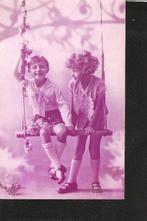 Kind, op de schommel, Verzamelen, Ansichtkaarten | Themakaarten, Verzenden, 1920 tot 1940, Ongelopen, Kinderen