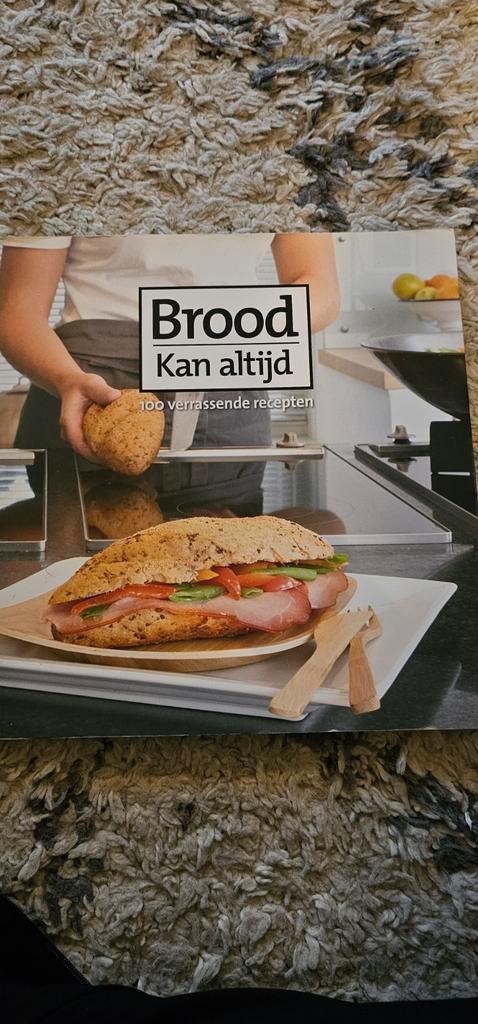 Brood Kan Altijd - Kookboek, Boeken, Kookboeken, Zo goed als nieuw, Voorgerechten en Soepen, Hoofdgerechten, Tapas, Hapjes en Dim Sum