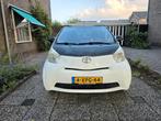 Toyota IQ,166.500 km,Nieuwe APK,Zeer netjes,All-seasonbanden, Auto's, 4 stoelen, Handgeschakeld, 3 cilinders, Geïmporteerd